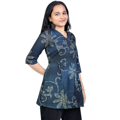 Angry Girls Navy Blue Printed Rayon V-Neck Short Kurti for girl's & woman