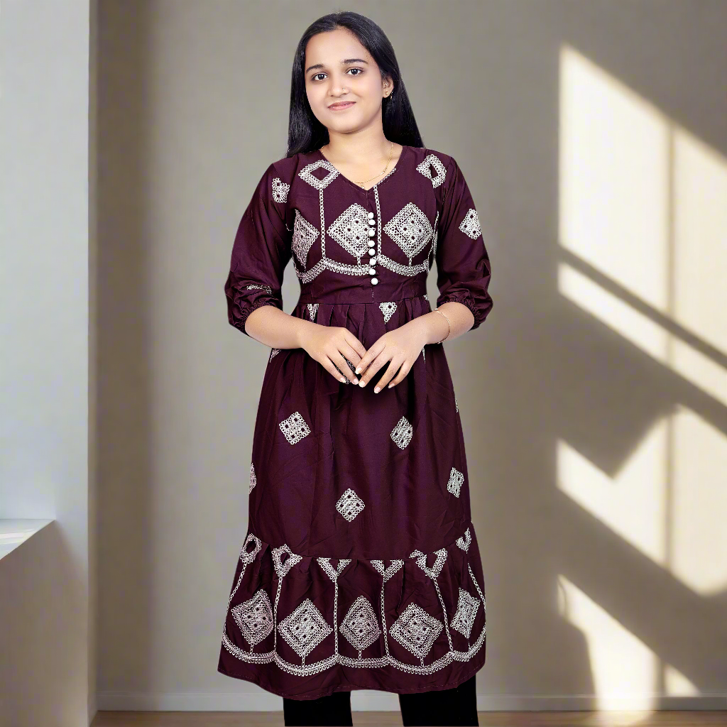 Women’s Brown Printed Cotton Kurti – Ethnic Wear for Casual & Party