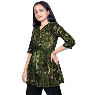 Angry Girls Navy Blue Printed Rayon V-Neck Short Kurti for girl's & woman