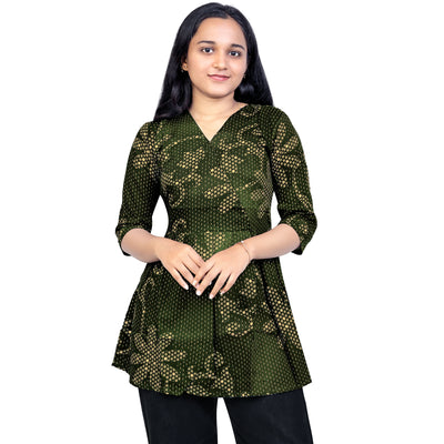 Angry Girls Navy Blue Printed Rayon V-Neck Short Kurti for girl's & woman