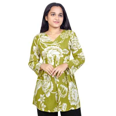 Floral Printed Short Kurti for Women & Girls – Stylish Daily Wear Top